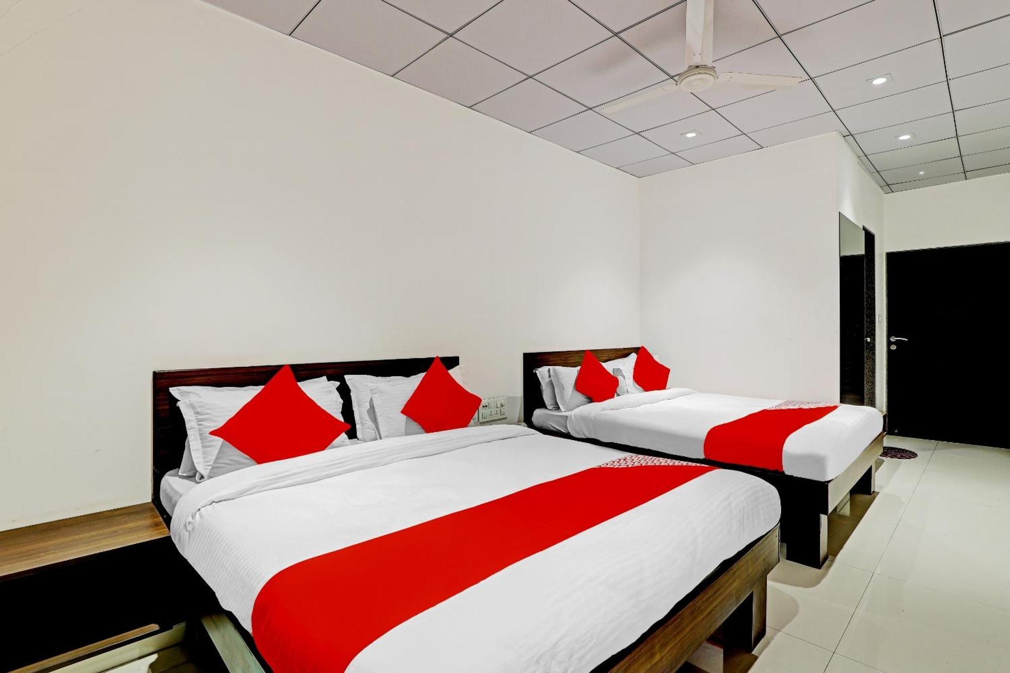 Hotel O Rishta And Jahan Banquet And Rooms Bhatha Kültér fotó